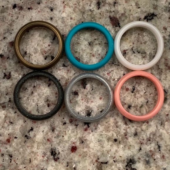 6-pack Silicone Wedding Bands - Picture 2 of 8